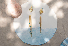 Load image into Gallery viewer, Anfitrite earring 

